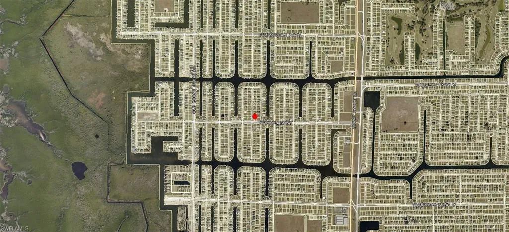 1205 Nw 37th Ave, Cape Coral, Florida 33993