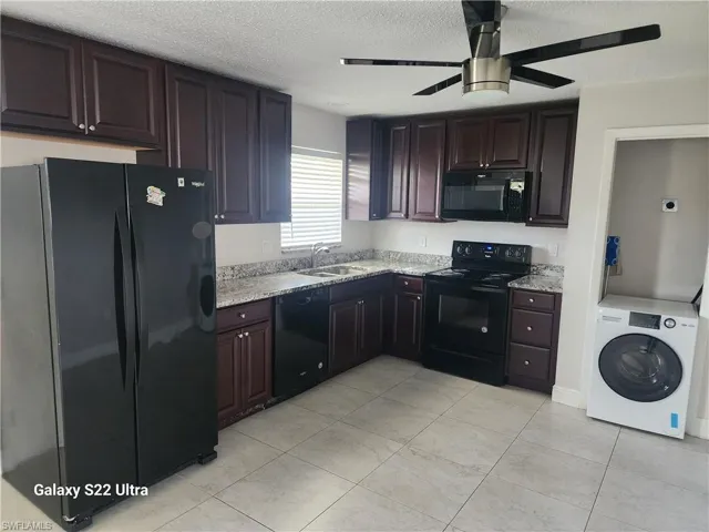 3325  Airport N RD, Naples, FL 34105