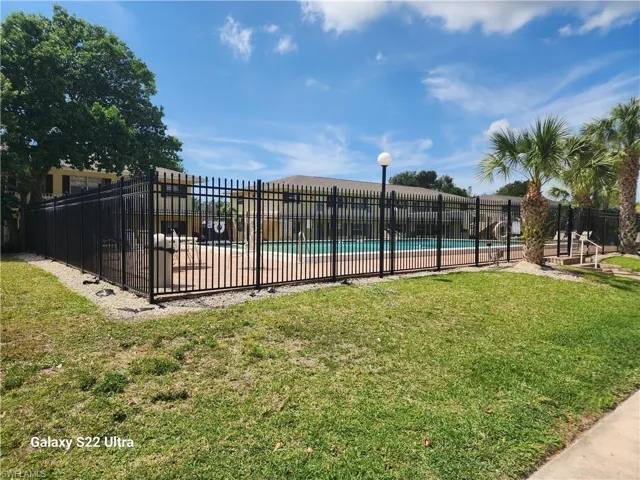 3325  Airport N RD, Naples, FL 34105