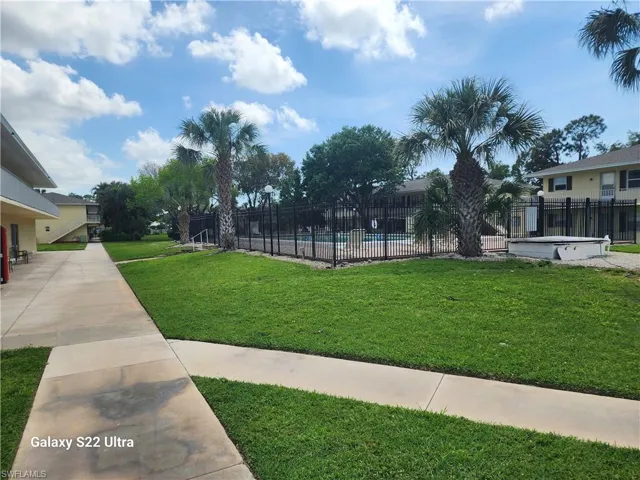 3325  Airport N RD, Naples, FL 34105