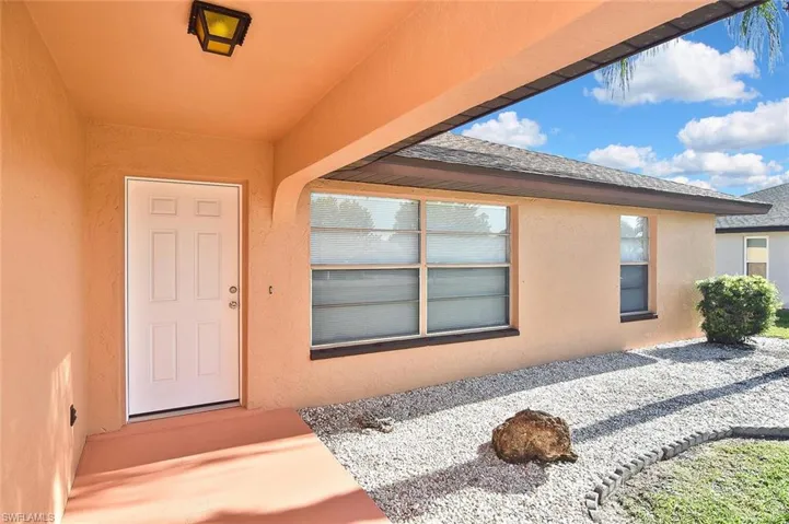 1305 Se 25th Ln, Cape Coral Fl 33904