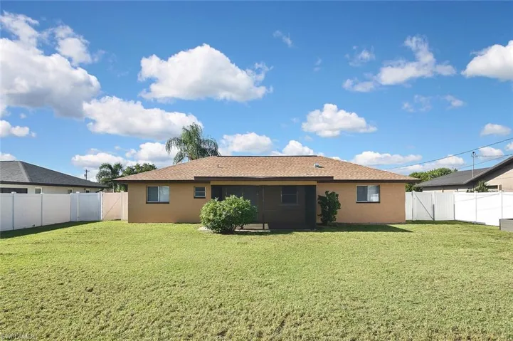 1305 Se 25th Ln, Cape Coral Fl 33904