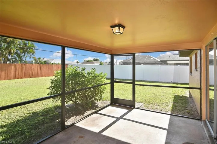 1305 Se 25th Ln, Cape Coral Fl 33904