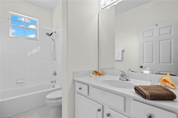20951  Island Sound  CIR, Estero, FL 33928