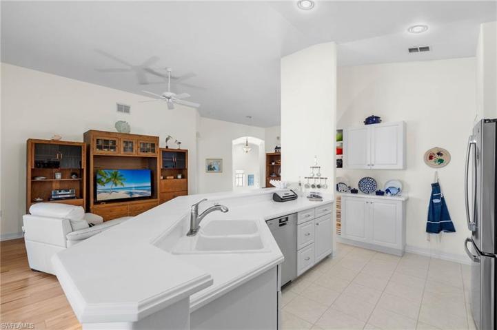 20951  Island Sound  CIR, Estero, FL 33928