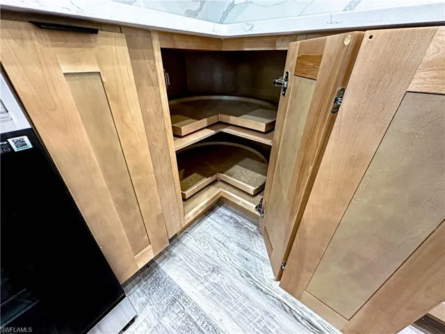 Kitchen lazy susan