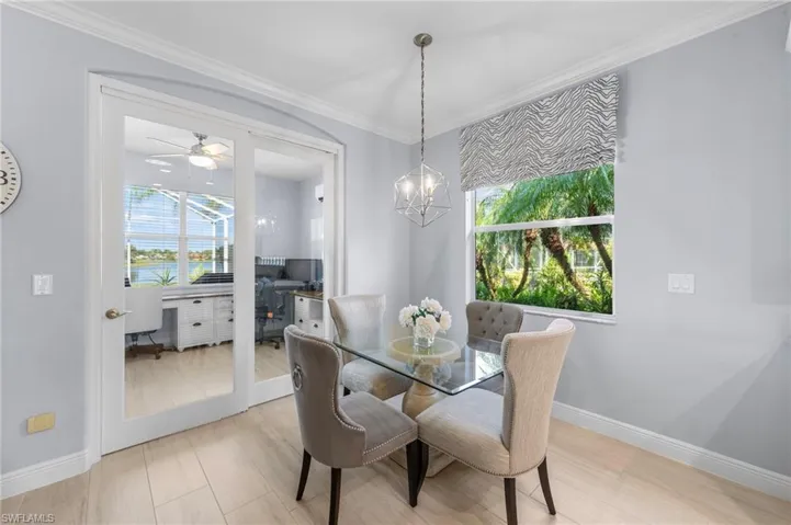 breakfast nook