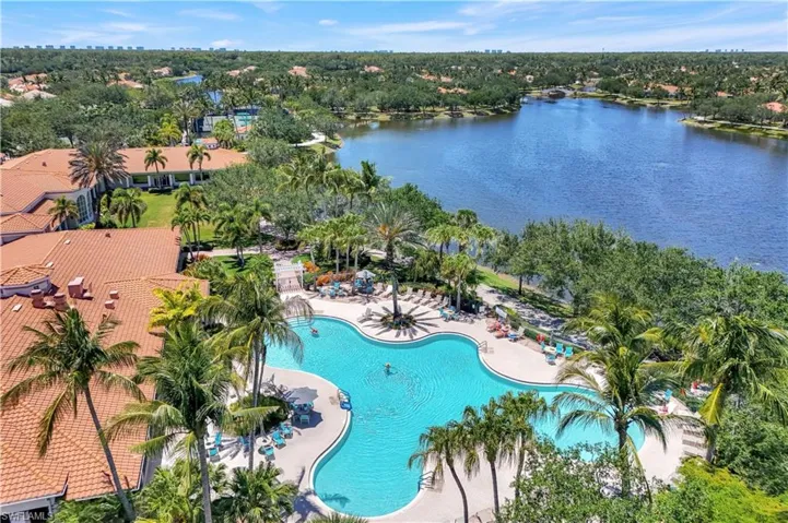 4796 Martinique Way, Naples, Florida 34119
