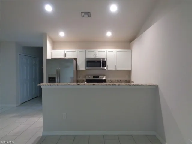 3816 Sw 15th Pl, Cape Coral, Florida 33914