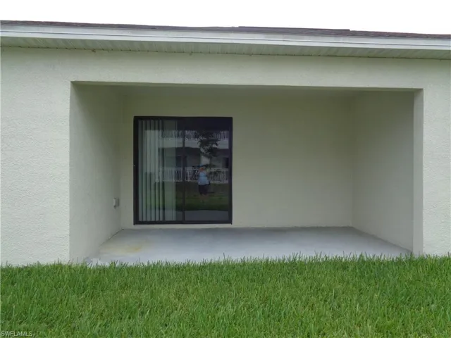 3816 Sw 15th Pl, Cape Coral, Florida 33914