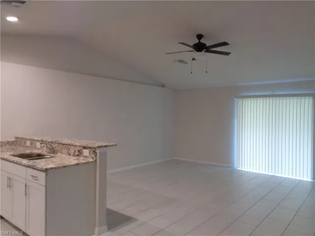 3816 Sw 15th Pl, Cape Coral, Florida 33914