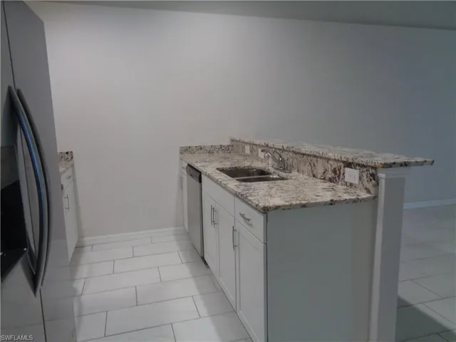 3816 Sw 15th Pl, Cape Coral, Florida 33914