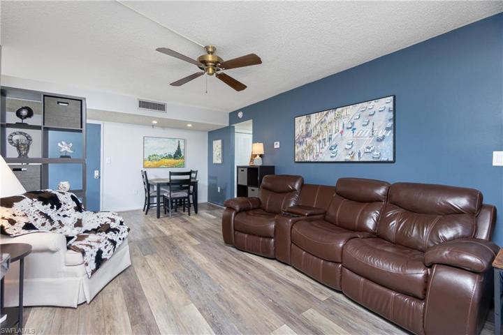 21405  Olean  BLVD, Port Charlotte, FL 33952