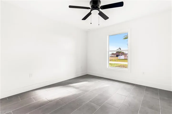 2212 NE 6th  AVE, Cape Coral, FL 33909