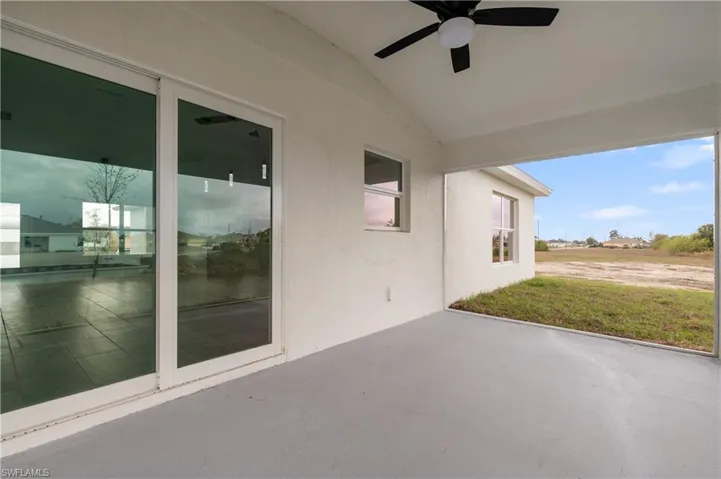 2212 NE 6th  AVE, Cape Coral, FL 33909