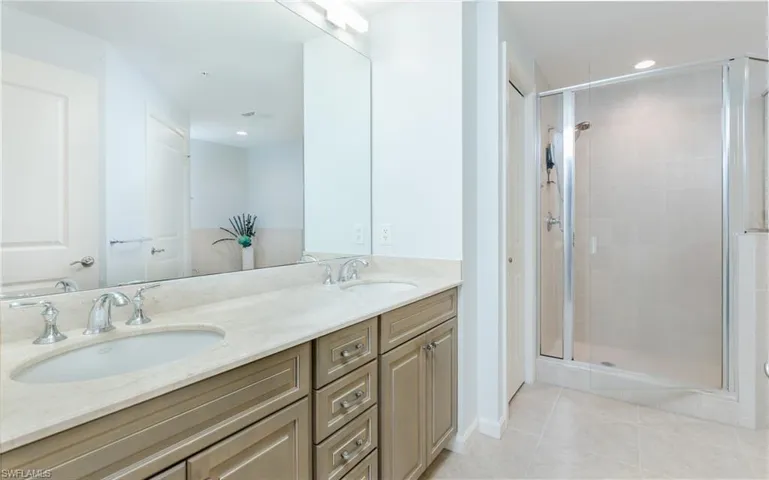 5781  Cape Harbour  DR, Cape Coral, FL 33914