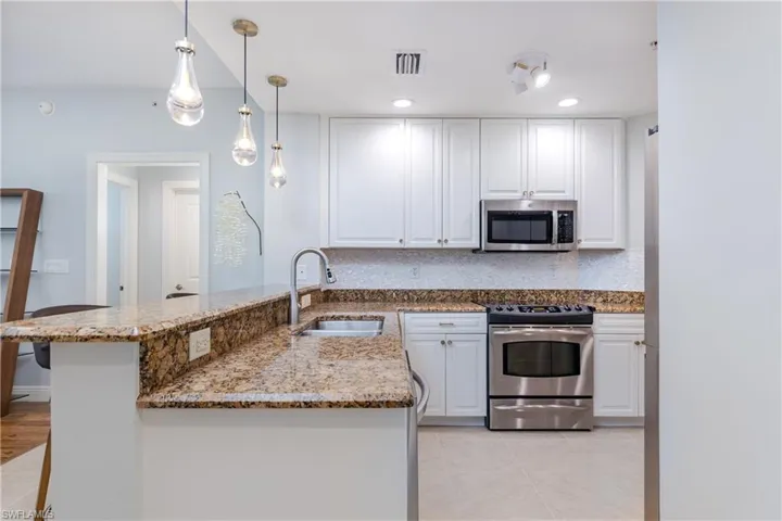 5781  Cape Harbour  DR, Cape Coral, FL 33914