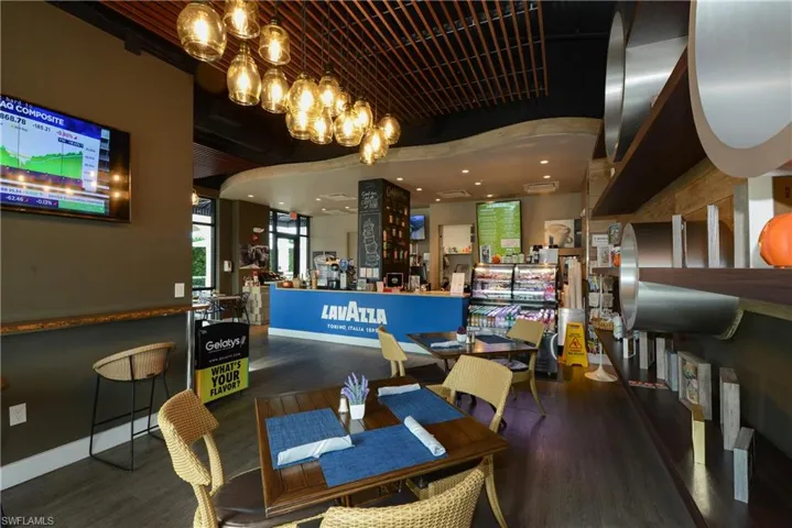 On-site Cafe on The Bay