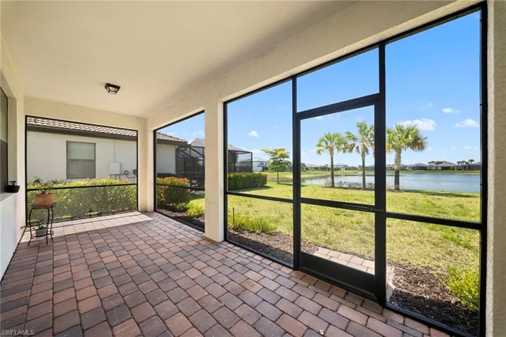18335  Ridgeline  DR, Estero, FL 33928