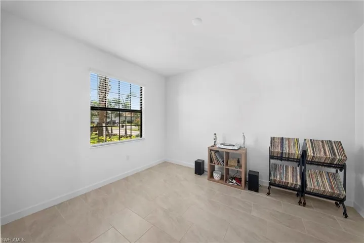 18335  Ridgeline  DR, Estero, FL 33928