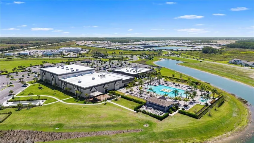 18335  Ridgeline  DR, Estero, FL 33928
