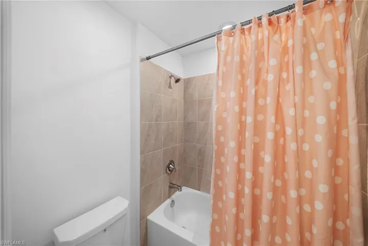 18335  Ridgeline  DR, Estero, FL 33928