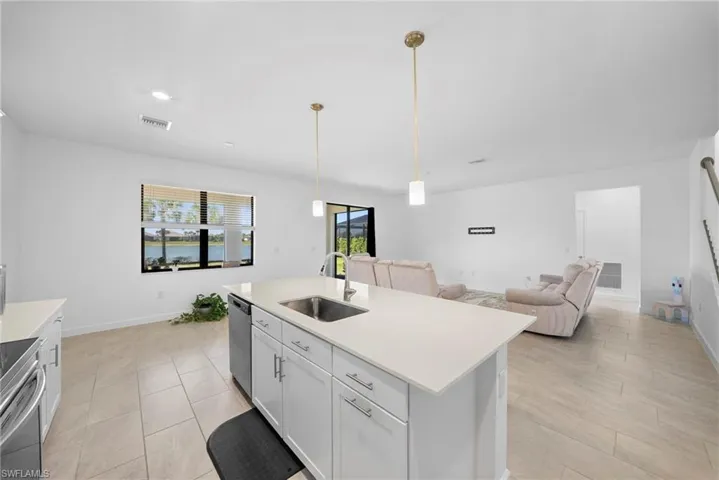 18335  Ridgeline  DR, Estero, FL 33928