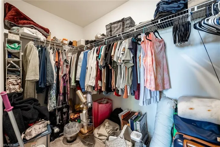 Walk in closet