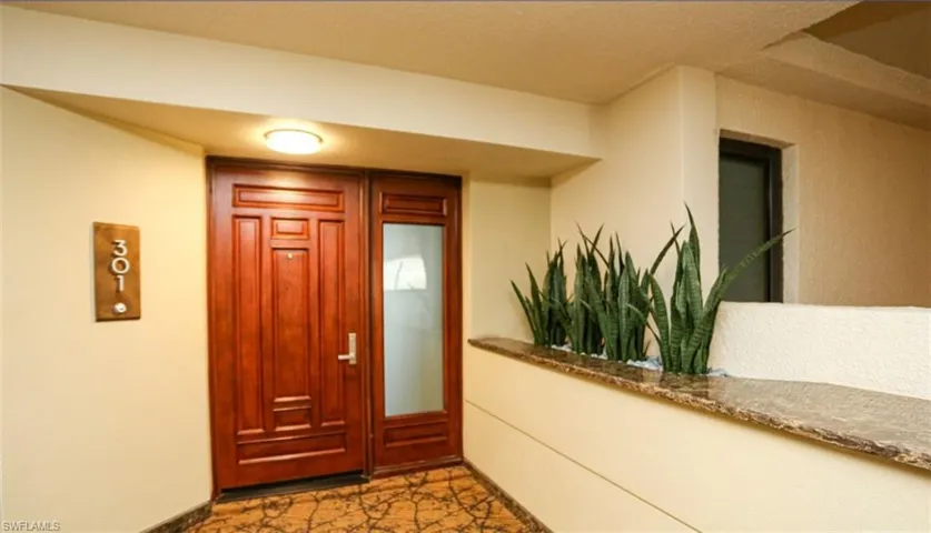 4551 Gulf Shore Blvd N 301, Naples, Florida 34103