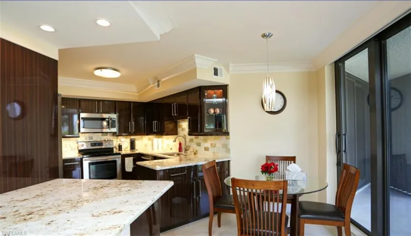 4551 Gulf Shore Blvd N 301, Naples, Florida 34103