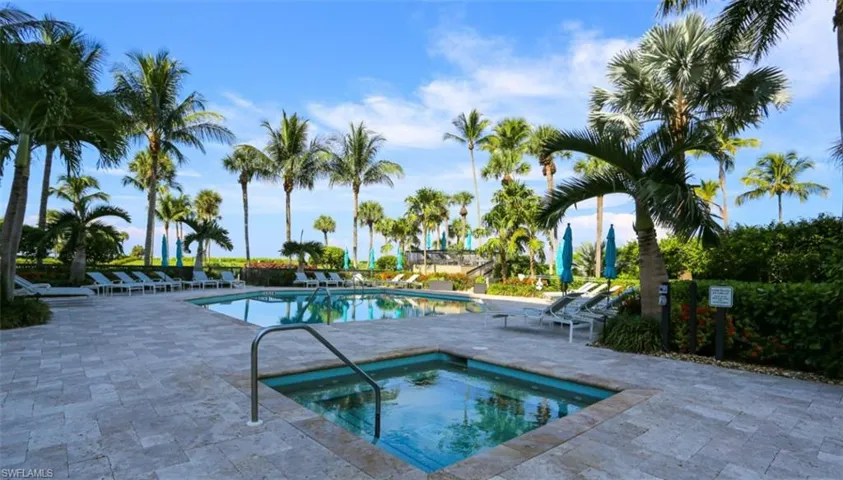 4551 Gulf Shore Blvd N 301, Naples, Florida 34103