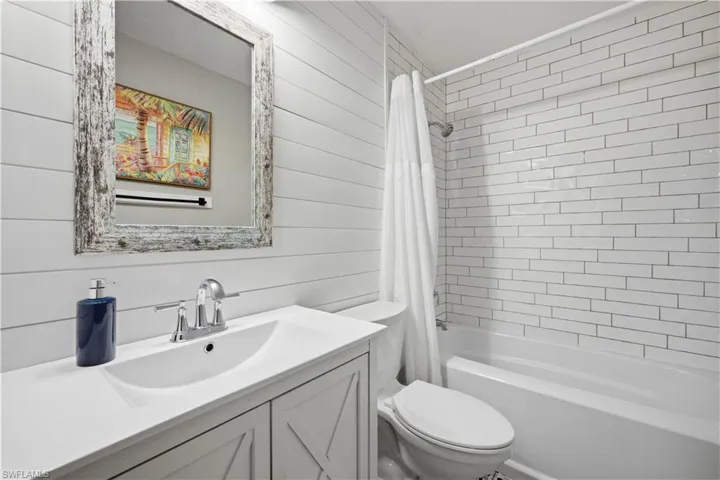 24708 Carnoustie Ct, Bonita Springs, Florida 34135
