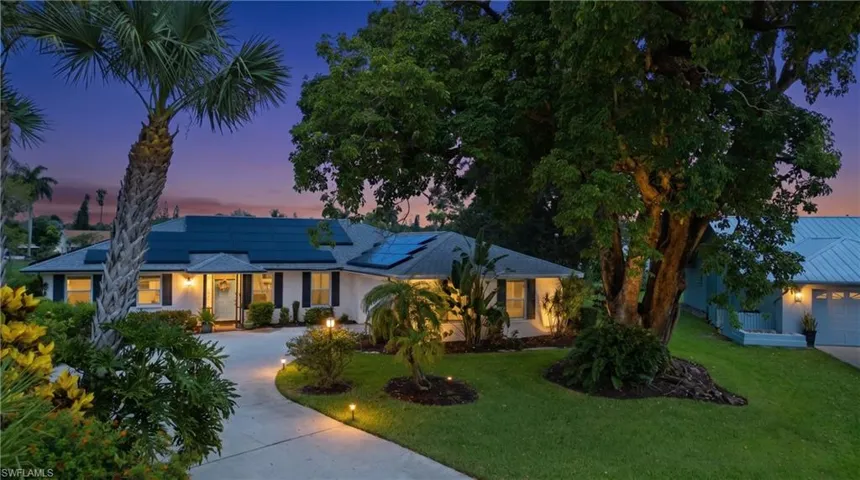 24708 Carnoustie Ct, Bonita Springs, Florida 34135