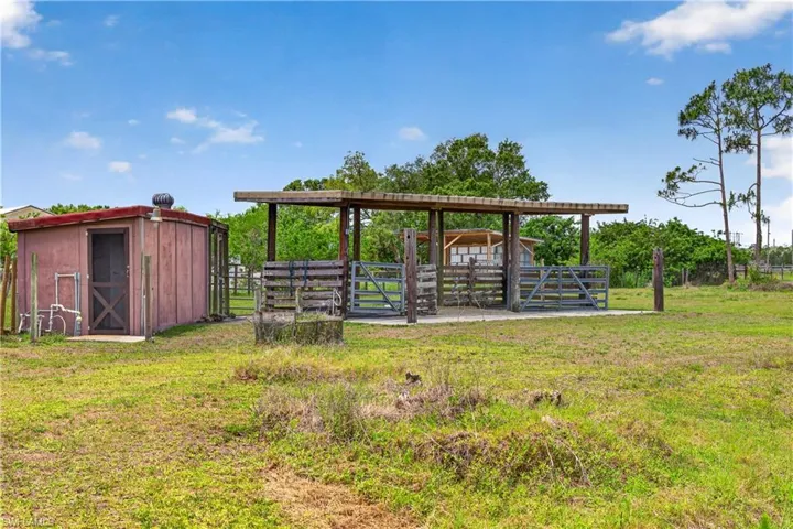6670 Pangola Rd, Fort Myers, Florida 33905