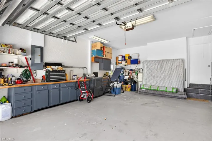 6670 Pangola Rd, Fort Myers, Florida 33905