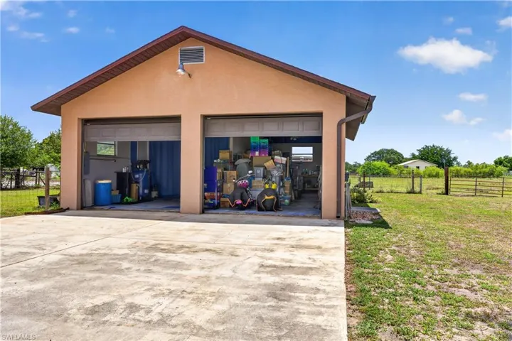 6670 Pangola Rd, Fort Myers, Florida 33905