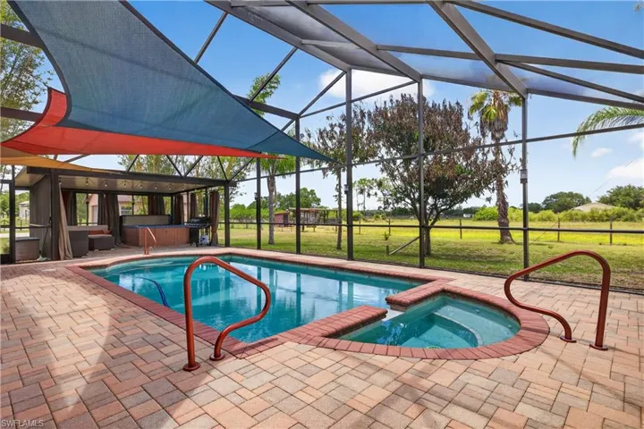 6670 Pangola Rd, Fort Myers, Florida 33905