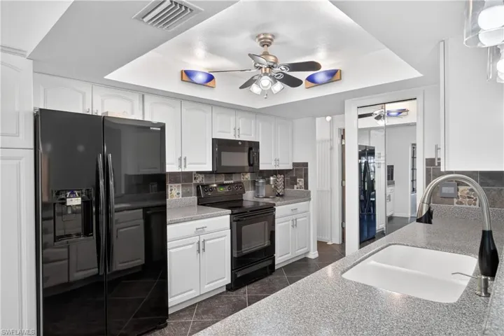 6670 Pangola Rd, Fort Myers, Florida 33905