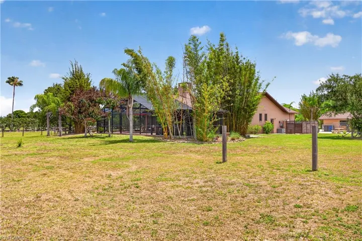 6670 Pangola Rd, Fort Myers, Florida 33905