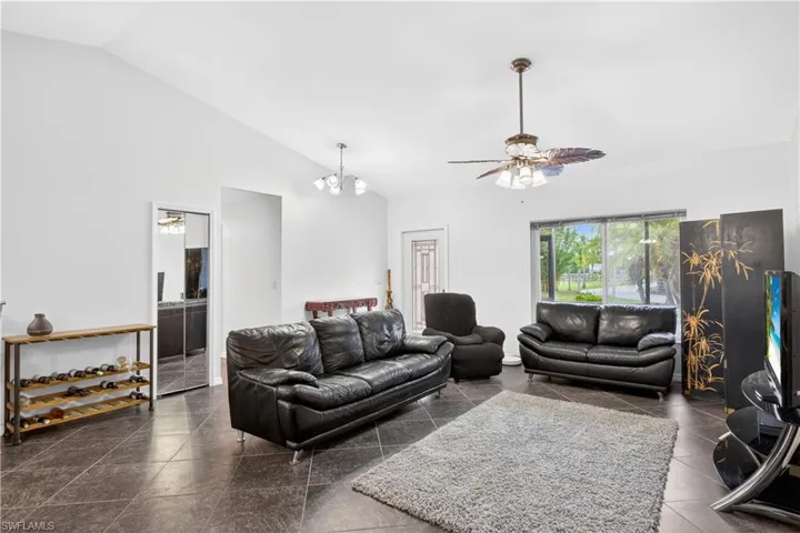 6670 Pangola Rd, Fort Myers, Florida 33905