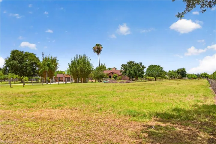 6670 Pangola Rd, Fort Myers, Florida 33905