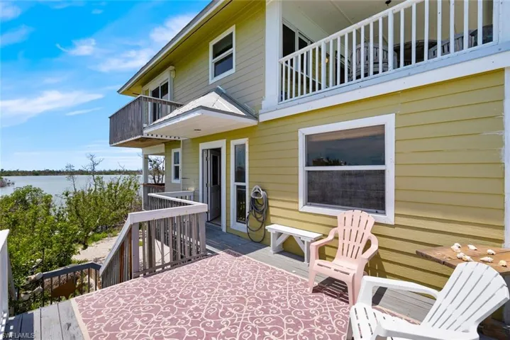 1st Level Deck