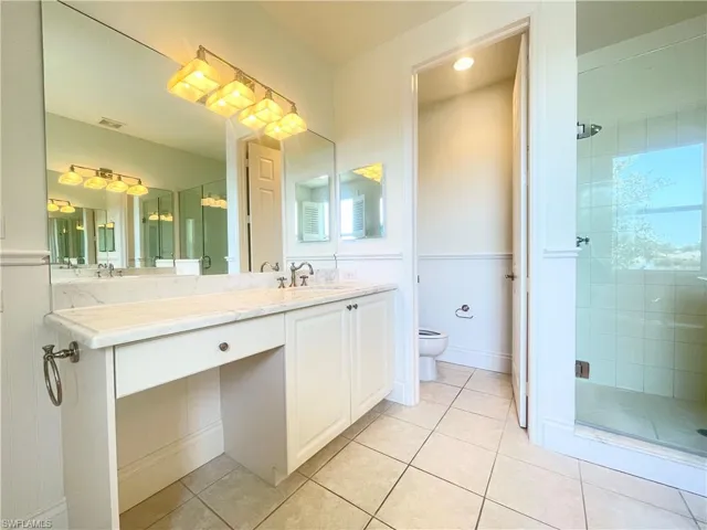 1370  Mariposa  CIR, Naples, FL 34105