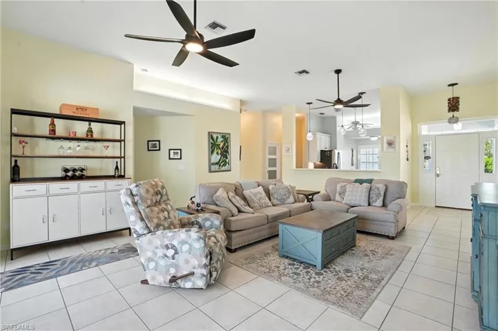7579  Key Deer  CT, Fort Myers, FL 33966