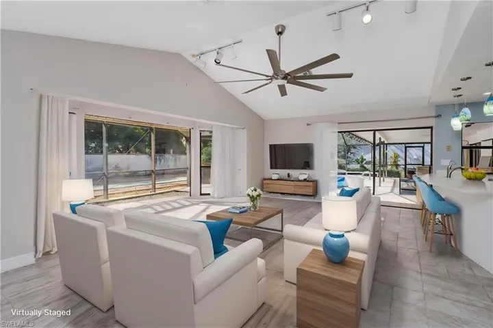 5532  Foxhunt  WAY, Naples, FL 34104