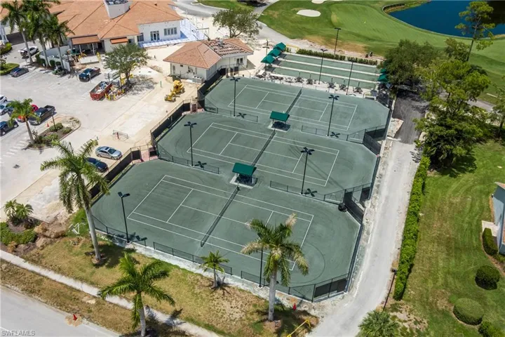 5532  Foxhunt  WAY, Naples, FL 34104