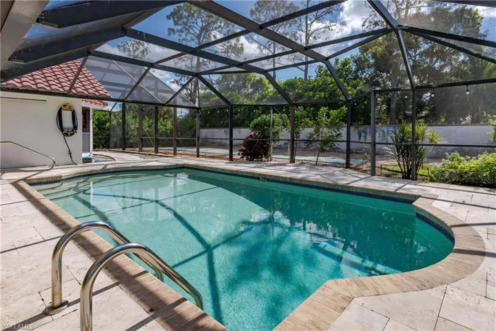 5532  Foxhunt  WAY, Naples, FL 34104