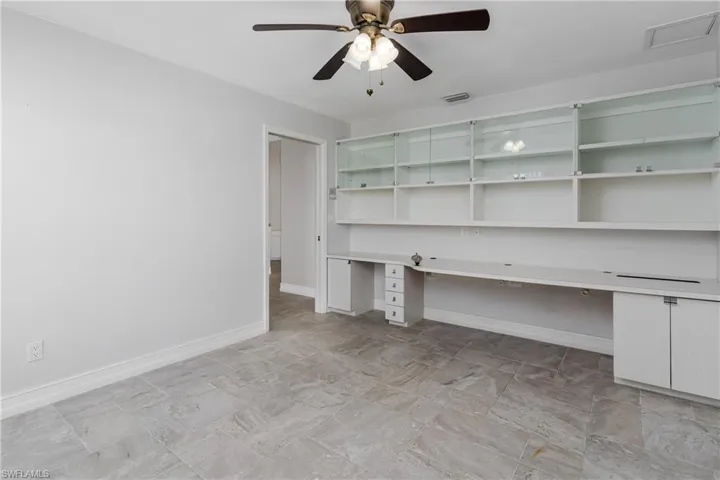 5532  Foxhunt  WAY, Naples, FL 34104