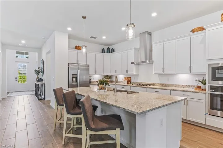 43270  Boardwalk  LOOP, Babcock Ranch, FL 33982