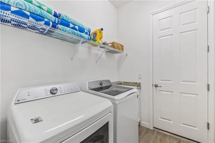 43270  Boardwalk  LOOP, Babcock Ranch, FL 33982